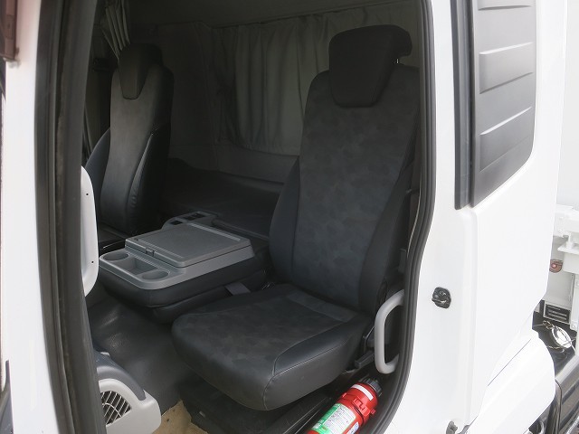 中古トラック UDトラックスダンプ #21