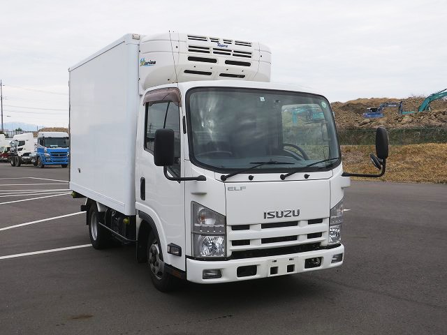 中古トラック いすゞ冷凍バン #2