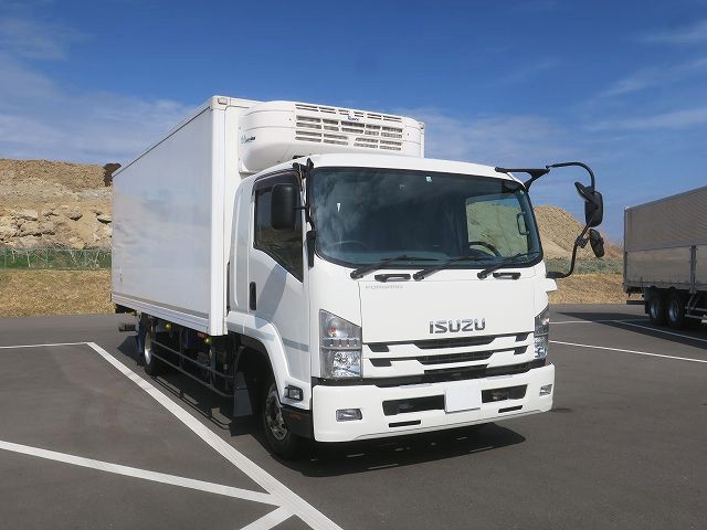 中古トラック いすゞ冷凍バン #2