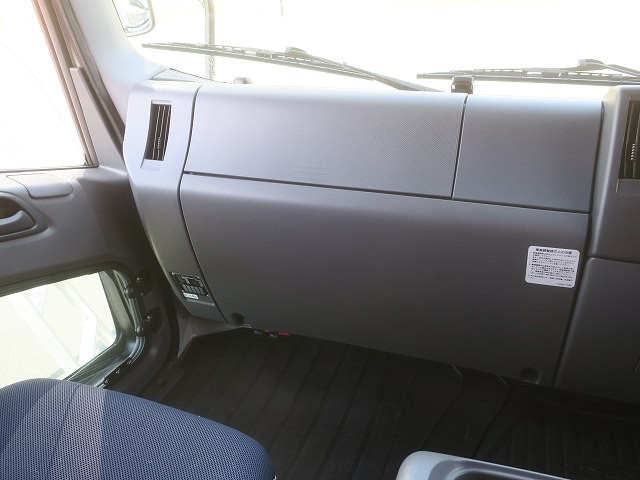 中古トラック いすゞ冷凍バン #15