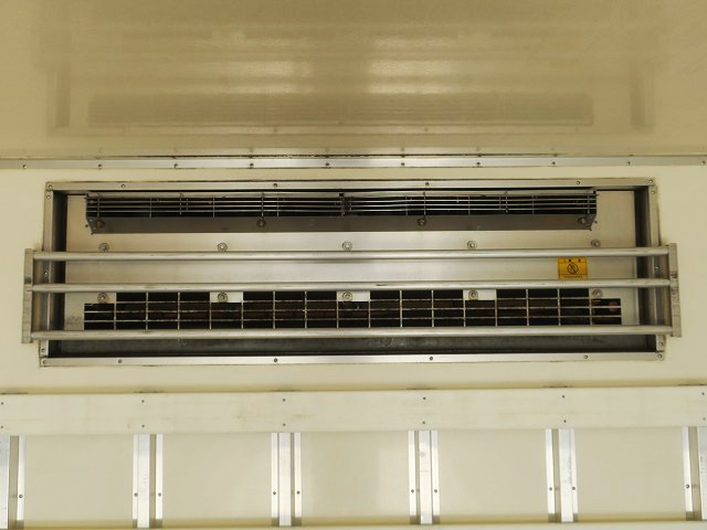 中古トラック いすゞ冷凍バン #8