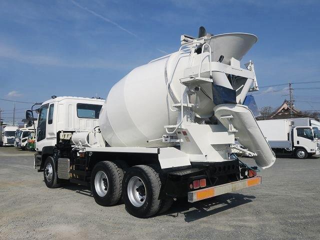 中古トラック いすゞコンクリートミキサー車 #4
