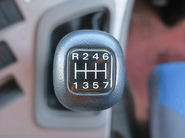 中古トラック UDトラックスコンクリートミキサー車 #20