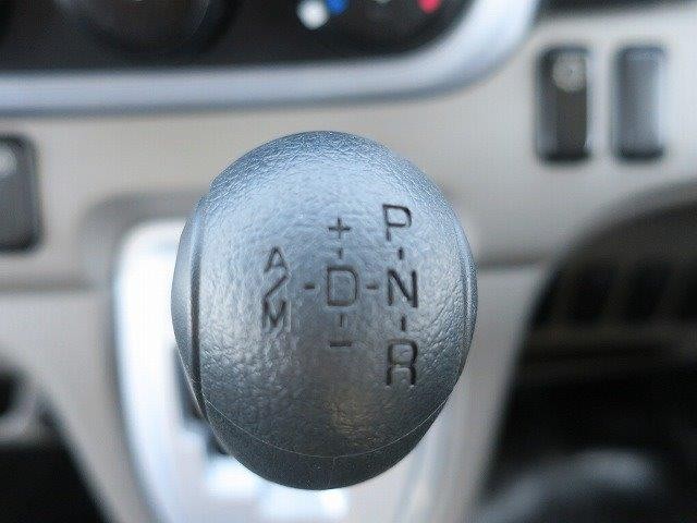 中古トラック 三菱ふそう ダブルキャブ平ボディ #17