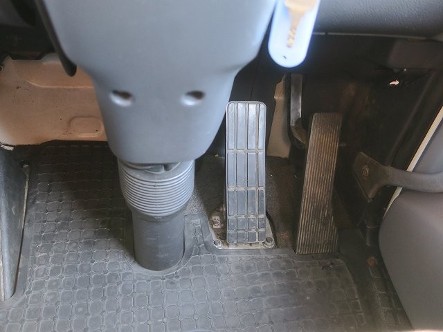 中古トラック UDトラックス冷凍バン #21