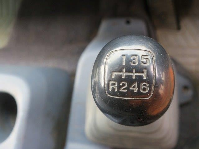 中古トラック 日野クレーン付平ボディ #19