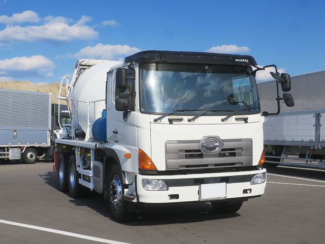 中古トラック 日野コンクリートミキサー車 #2