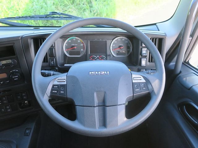 中古トラック いすゞアルミウィング ＃17