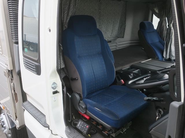 中古トラック いすゞ冷凍ウィング #14