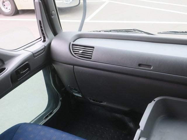 中古トラック いすゞ冷凍ウィング #15