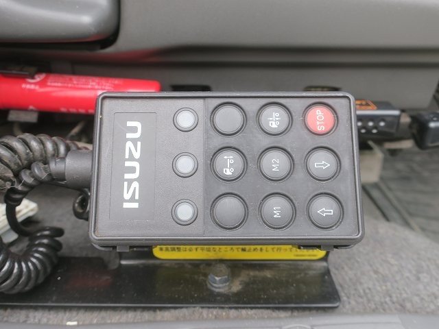 中古トラック いすゞ冷凍ウィング #19