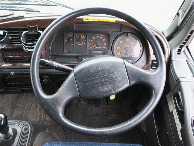 中古トラック いすゞクレーン付平ボディ #16