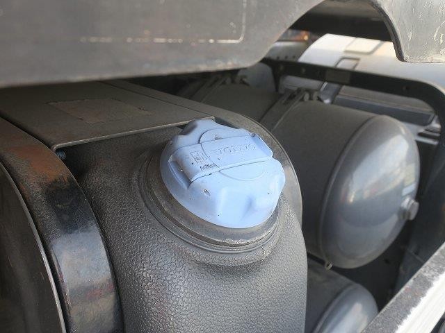 中古トラック ボルボトラクタ #12