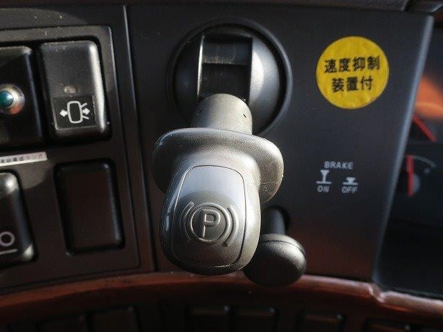 中古トラック ボルボトラクタ #18