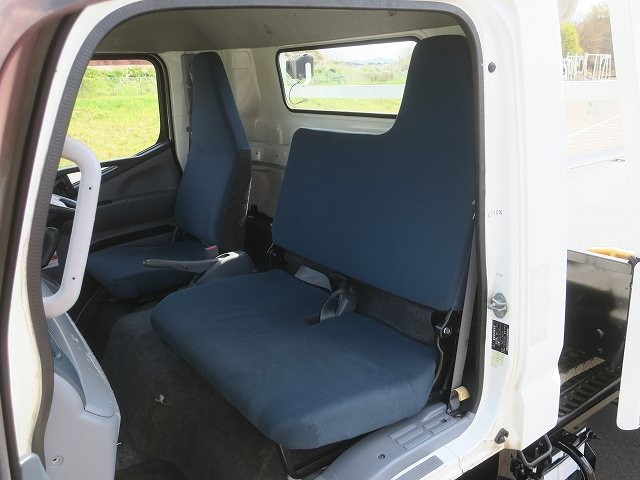 中古トラック 三菱ふそう車載車 #22