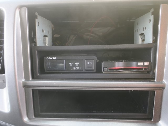 中古トラック 日野平ボディアルミブロック #18