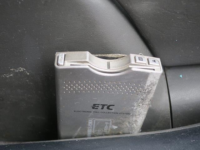 中古トラック いすゞコンクリートミキサー車 #20