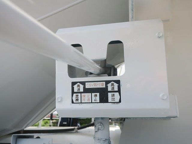 中古トラック いすゞコンクリートミキサー車 #7