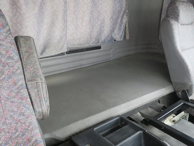 中古トラック いすゞコンクリートミキサー車 #23