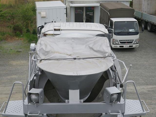 中古トラック いすゞコンクリートミキサー車 #6