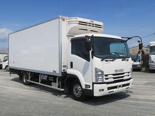 中古トラック いすゞ冷凍バン #2