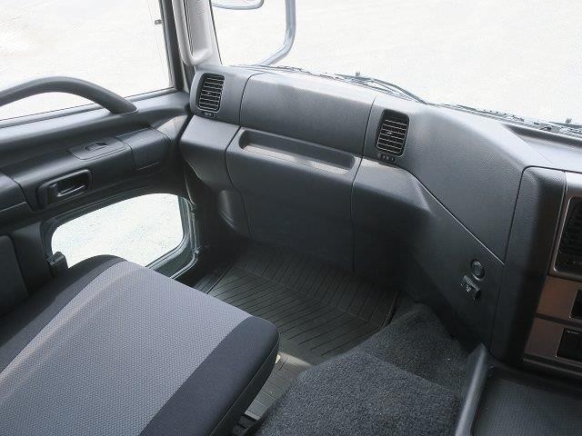 中古トラック 日野粉粒体運搬車 #15