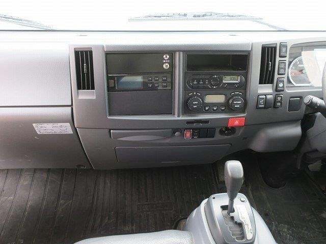 中古トラック いすゞ冷凍バン #13