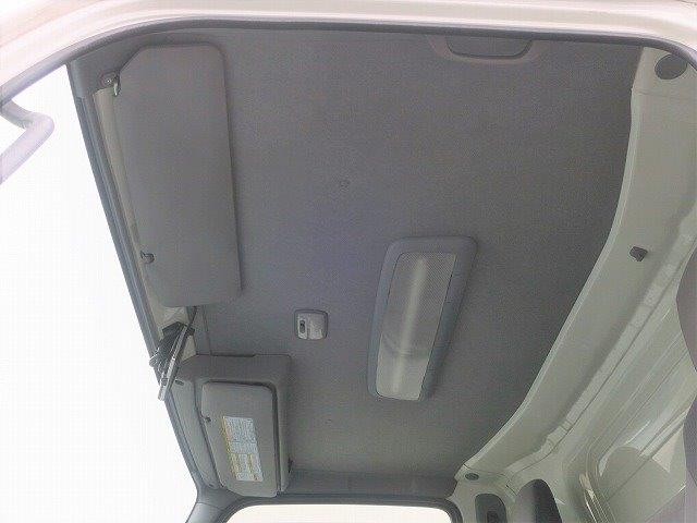 中古トラック いすゞ冷凍バン #24