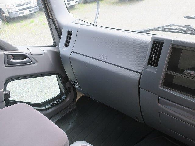 中古トラック いすゞ冷凍バン #14