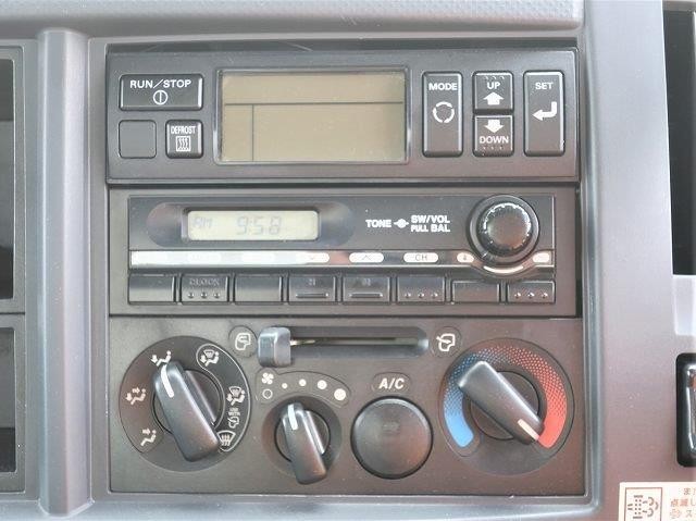 中古トラック いすゞ冷凍バン #18