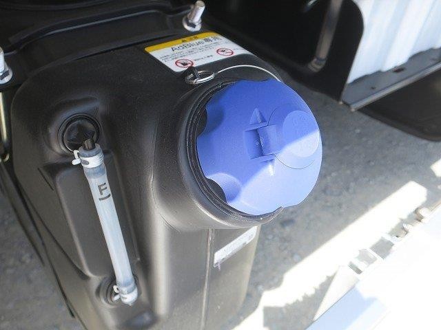 中古トラック 日野冷凍バン ＃12