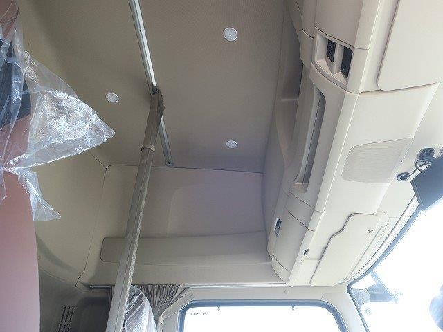 中古トラック 日野冷凍バン ＃24