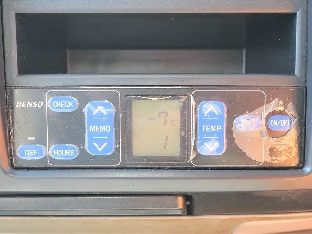 中古トラック トヨタ冷凍バン #21