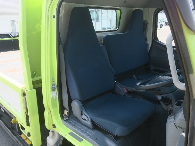 中古トラック 三菱ふそう平ボディ #12