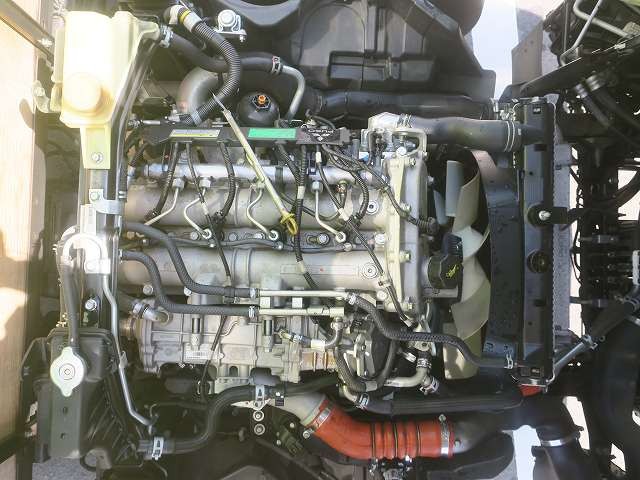 中古トラック 三菱ふそう平ボディ #9