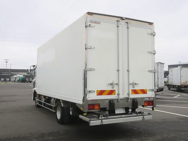 中古トラック UDトラックス冷凍バン #4