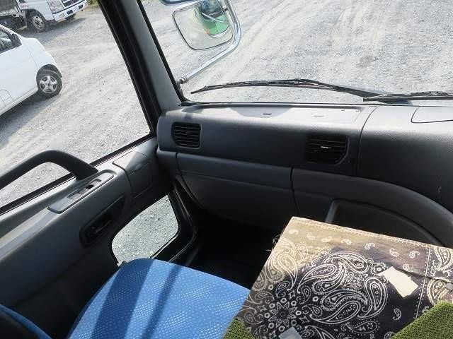 中古トラック UDトラックストラクタヘッド #13