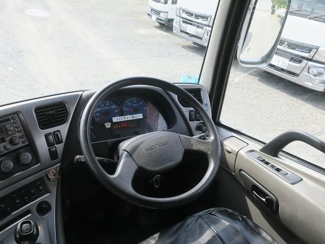 中古トラック UDトラックストラクタヘッド #14