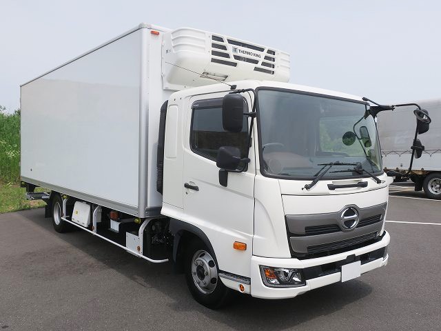 中古トラック 日野冷凍バン #2