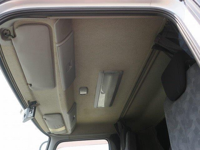 中古トラック UDトラックスアルミウィング #24