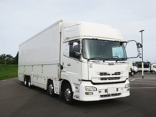 UDトラックス クオン 大型 アルミウィング