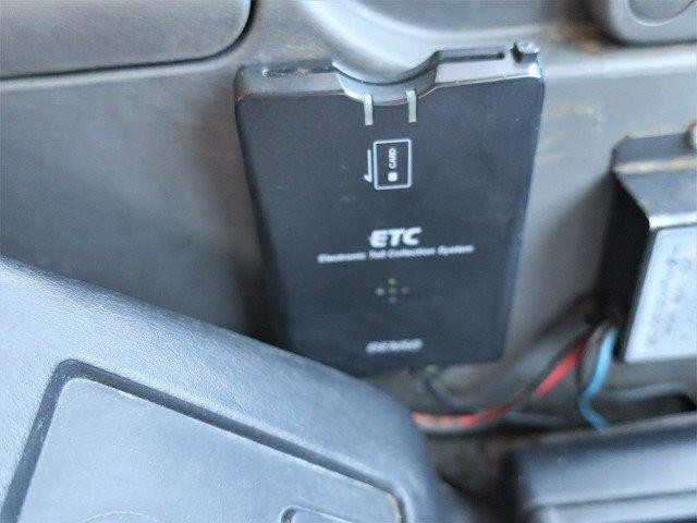 中古トラック いすゞコンクリートミキサー車 #20