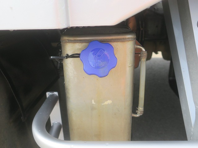 中古トラック UDトラックス平ボディアルミブロック #12