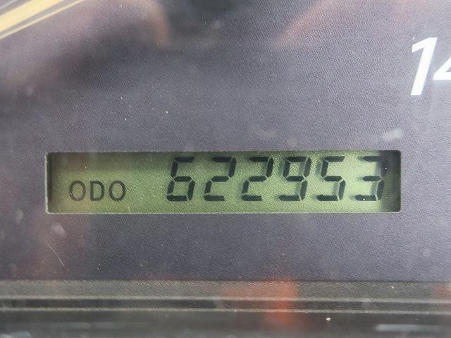 中古トラック いすゞ粉粒体運搬車 #19