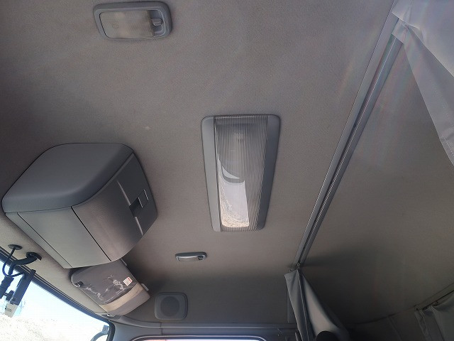 中古トラック UDトラックスアルミウィング ＃24