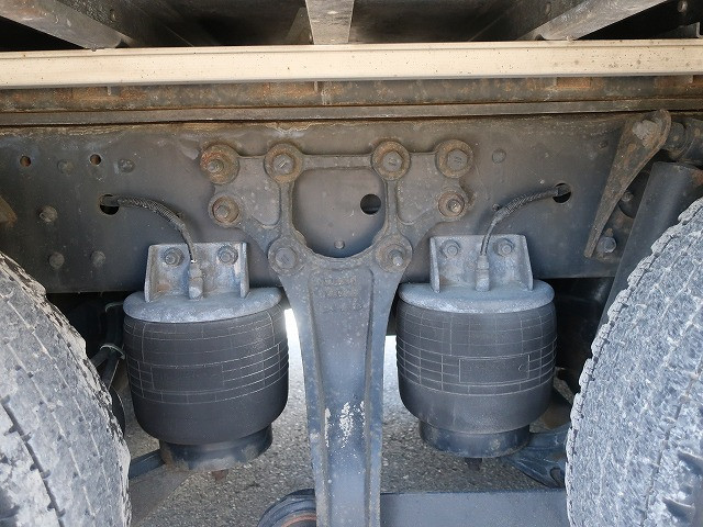 中古トラック UDトラックスアルミウィング ＃9