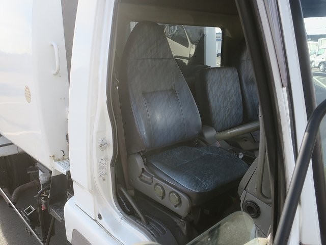 中古トラック 三菱ふそうパッカー車 #13