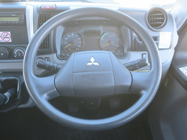 中古トラック 三菱ふそう冷凍バン ＃17