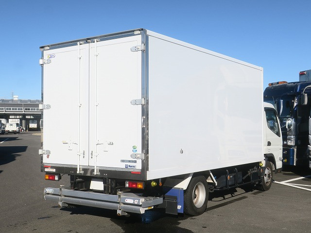 中古トラック 三菱ふそう冷凍バン ＃3