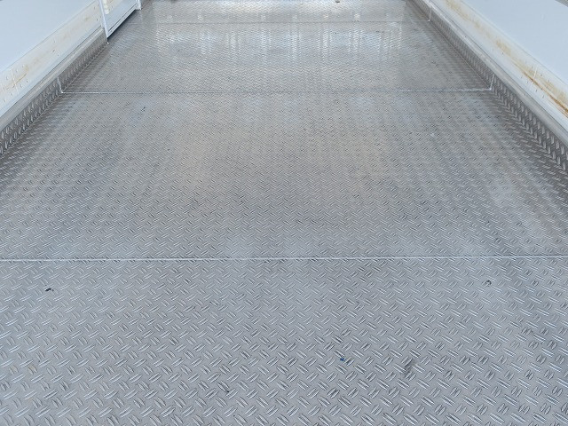 中古トラック 三菱ふそう冷凍バン ＃6